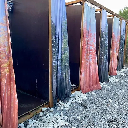 キャンプ場 Beachfront Caravans *