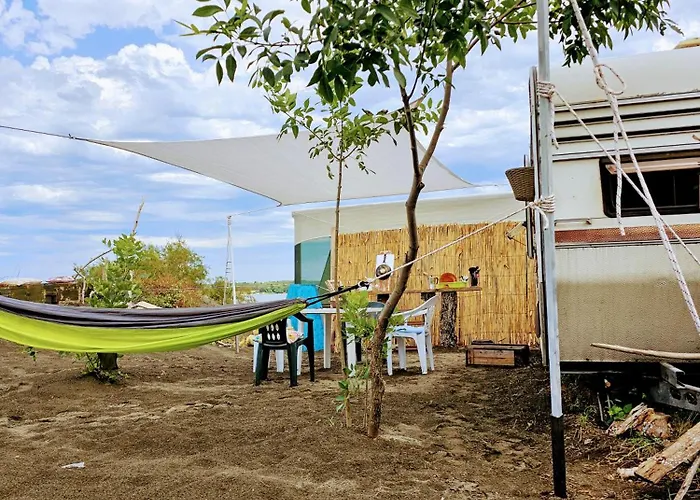 אתר קמפינג Beachfront Caravans