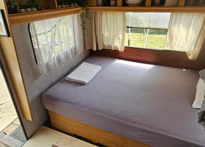 Beachfront Caravans אתר קמפינג *