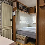 Кемпинг Beachfront Caravans Черноморец