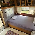Beachfront Caravans Кемпинг *