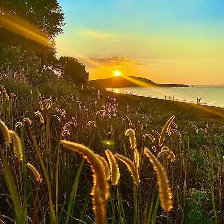 Κάμπινγκ Beachfront Caravans
