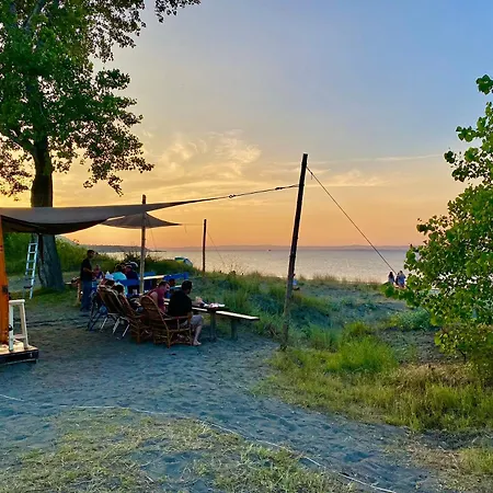 Beachfront Caravans Chernomorets