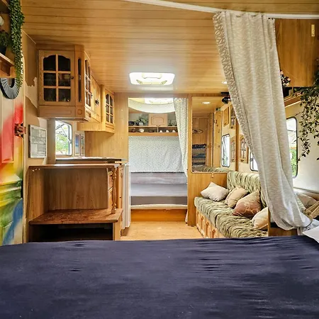 Beachfront Caravans Κάμπινγκ Τσερνομόρετς