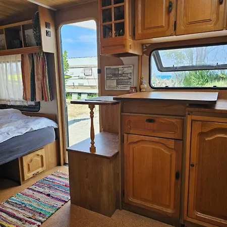 Beachfront Caravans Campeggio *