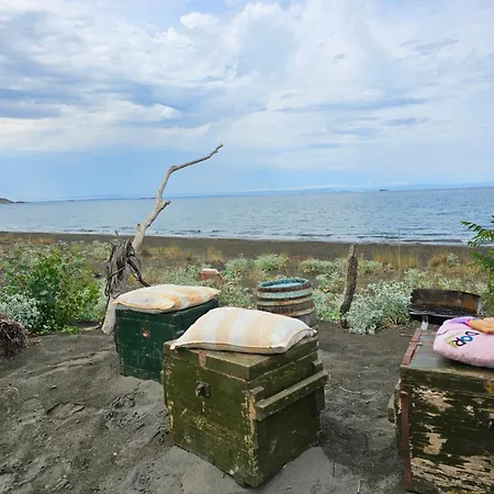 Beachfront Caravans * Τσερνομόρετς