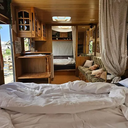 Κάμπινγκ Beachfront Caravans Τσερνομόρετς