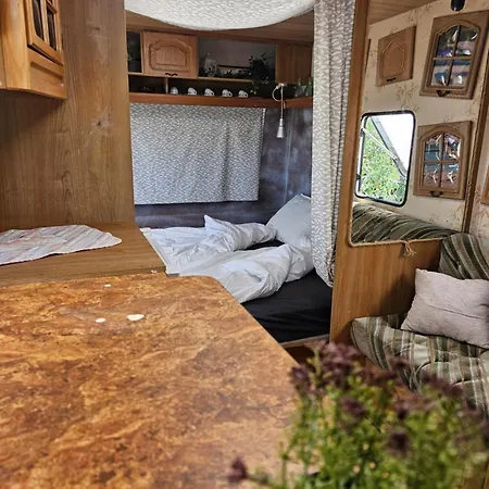 Κάμπινγκ Beachfront Caravans Τσερνομόρετς