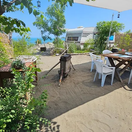 Beachfront Caravans キャンプ場