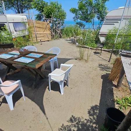 Beachfront Caravans Chernomorets