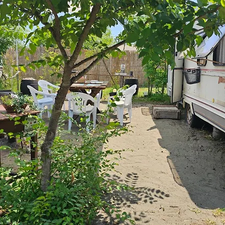 Campeggio Beachfront Caravans