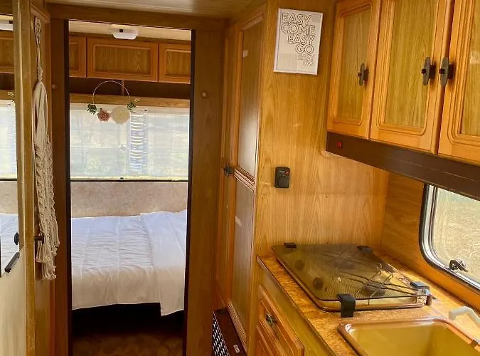 캠프장 Beachfront Caravans