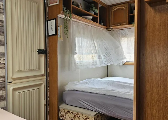 Parque de Campismo Beachfront Caravans Chernomorets