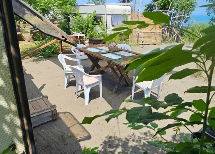 Beachfront Caravans 캠프장 체르노모레츠